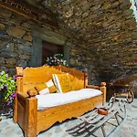 Au Coeur Des Neiges Resort Spa & Free E-Bike Resort Courmayeur
