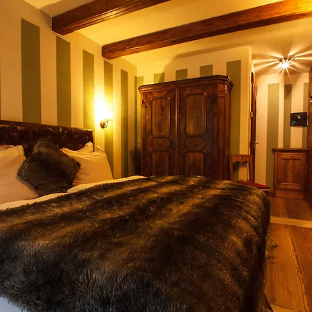 Au Coeur Des Neiges Resort Spa & Free E-Bike Resort Courmayeur