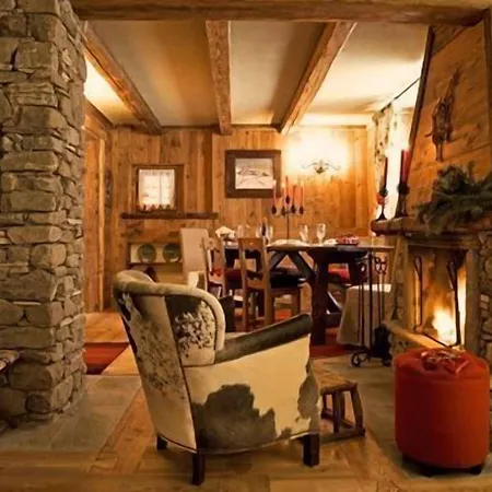 Au Coeur Des Neiges Resort Spa & Free E-Bike 4*