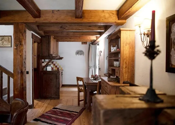 Au Coeur Des Neiges & Free E-bike 4*