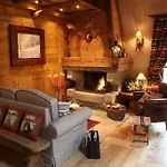 Au Coeur Des Neiges Resort Spa & Free E-Bike