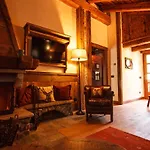 Resort Au Coeur Des Neiges Resort Spa & Free E-Bike