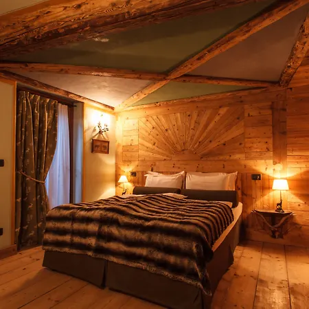 Au Coeur Des Neiges Resort Spa & Free E-Bike 4* Courmayeur