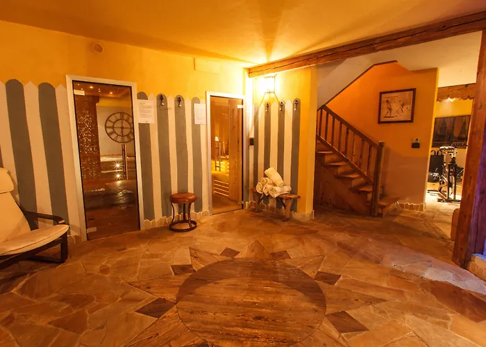 Au Coeur Des Neiges Resort Spa & Free E-Bike Courmayeur