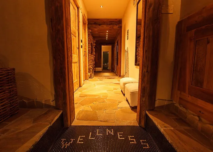 Au Coeur Des Neiges Resort Spa & Free E-Bike Courmayeur