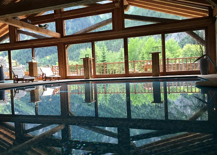 Au Coeur Des Neiges Resort Spa & Free E-Bike 4* Courmayeur