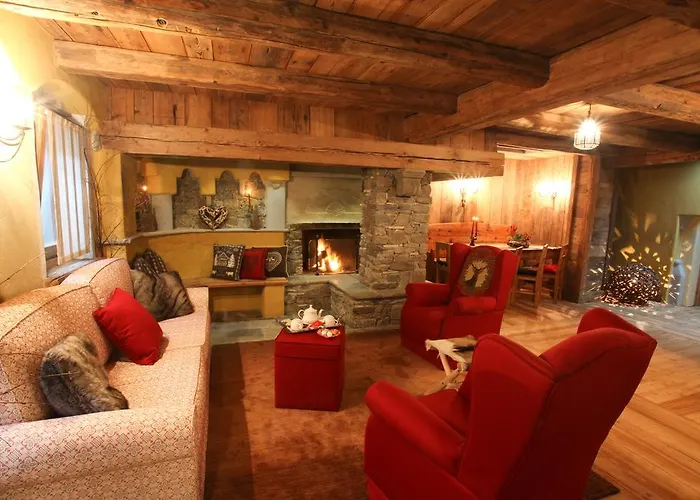 Au Coeur Des Neiges Resort Spa & Free E-Bike Resort Courmayeur